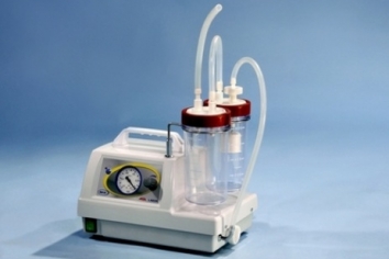 Ssak Mobil20 Typ SU-1 pojemnikami poliwęglanowymi