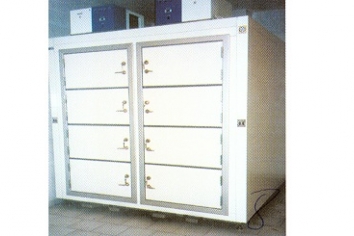 Komora chłodnicza do zwłok – 8 trumien