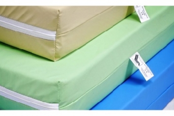 Materac do łóżka szpitalnego