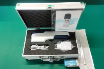 Skaner żył w walizce